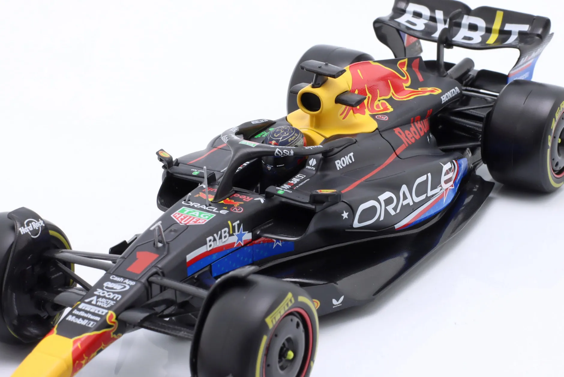 Max Verstappen Red Bull RB19 #1 Sieger USA GP Formel 1 Weltmeister 2023 1:24 Bburago