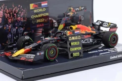 Max Verstappen Red Bull RB18 #1 Sieger Japan GP Formel 1 Weltmeister 2022 1:43 Minichamps