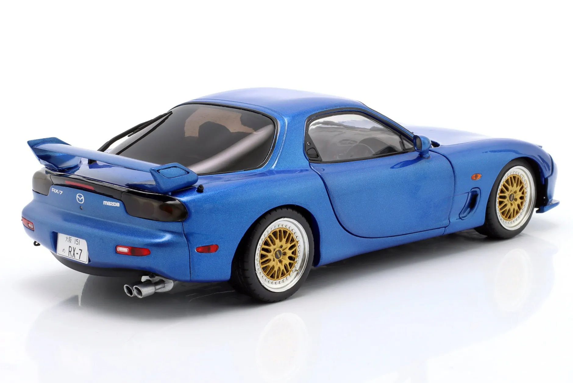 Mazda RX-7 Typ RS (FD3S) Baujahr 1999 blau metallic 1:18 Solido