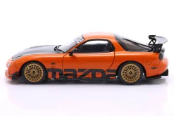 Mazda RX-7 Typ RS (FD3S) Baujahr 1999 orange / schwarz 1:18 Solido