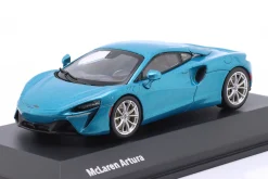 McLaren Artura Baujahr 2022 Belize blau 1:43 Solido