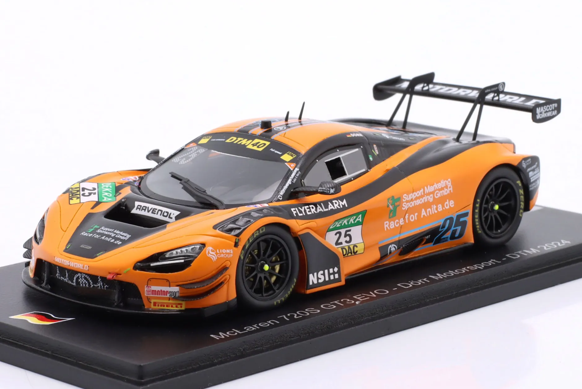 McLaren 720S GT3 Evo #25 DTM 2024 Ben Dörr 1:43 Spark