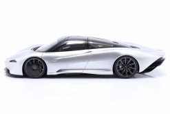 McLaren Speedtail Baujahr 2020 supernova silber 1:18 AUTOart
