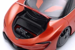 McLaren Speedtail Baujahr 2020 vulkan orange 1:18 AUTOart