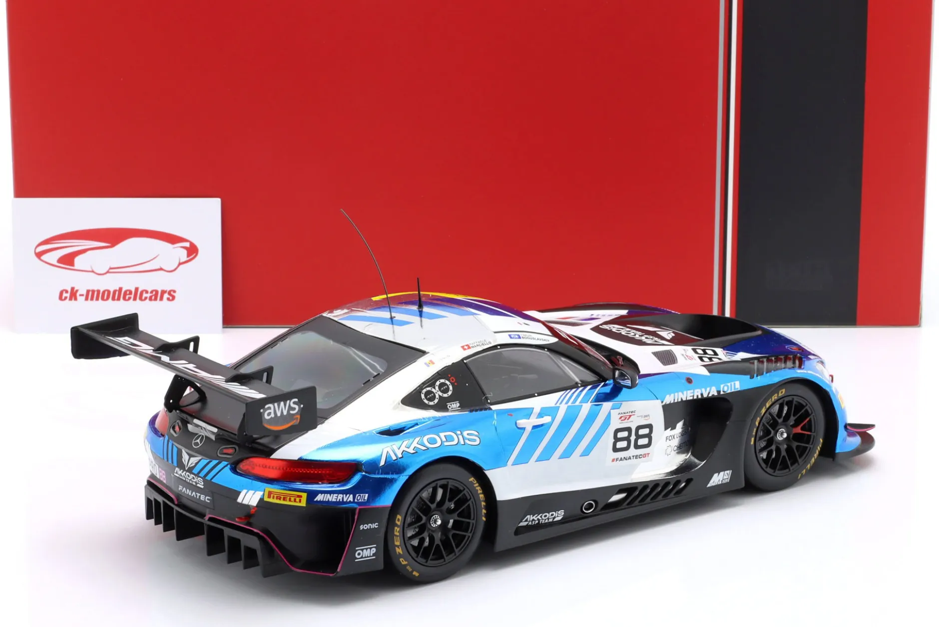 Mercedes-AMG GT3 Evo #88 GTWC Champion 2023 AMG Team AKKodis ASP 1:18 Ixo