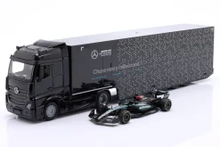 Mercedes-Benz Actros Formel 1 Renntransporter mit Mercedes FW15 #63 Russell 1:43 Bburago