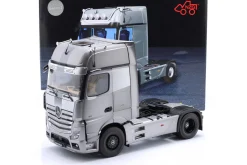 Mercedes-Benz Actros GigaSpace 4x2 SZM Edition 3 grau 1:18 NZG