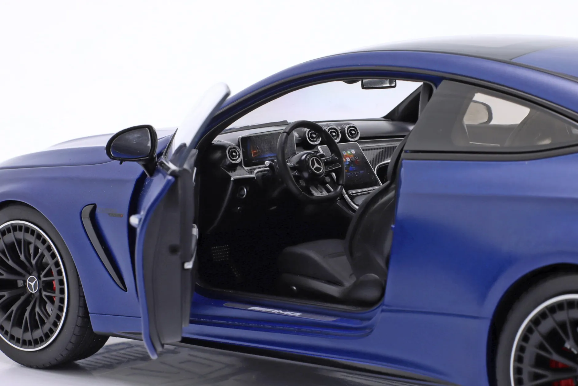 Mercedes-Benz AMG CLE 53 4Matic+ Coupe 2024 spektralblau magno 1:18 NZG