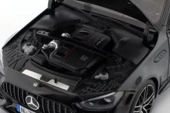 Mercedes-Benz AMG C 63 S E Performance (W206) Baujahr 2024 obsidianschwarz 1:18 NZG