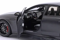 Mercedes-Benz AMG E 53 Hybrid 4Matic+ (W214) 2024 graphitgrau 1:18 NZG