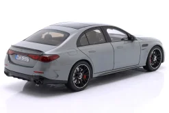 Mercedes-Benz AMG E 53 Hybrid 4Matic+ (W214) 2024 alpingrau 1:18 NZG