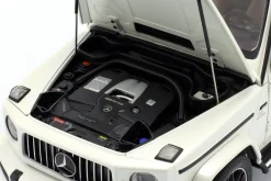 Mercedes-Benz AMG G63 Baujahr 2019 brilliantweiß metallic 1:18 AUTOart