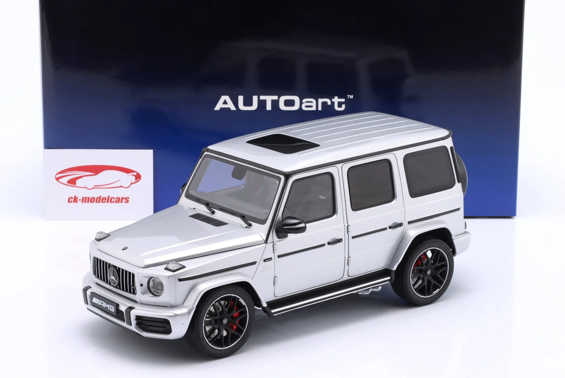 Mercedes-Benz AMG G63 Baujahr 2019 iridium silber metallic 1:18 AUTOart
