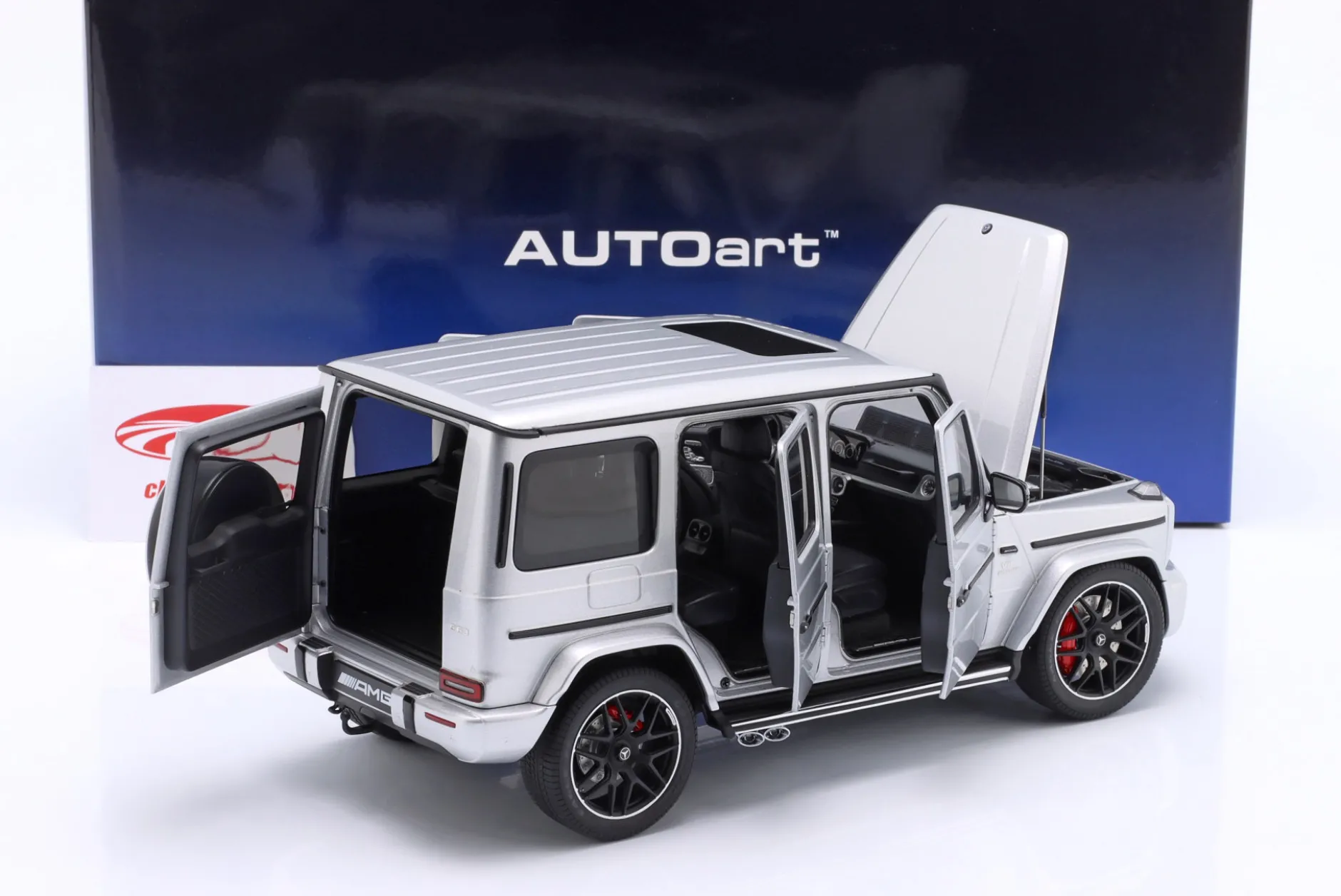 Mercedes-Benz AMG G63 Baujahr 2019 iridium silber metallic 1:18 AUTOart