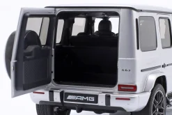 Mercedes-Benz AMG G63 Baujahr 2019 iridium silber metallic 1:18 AUTOart