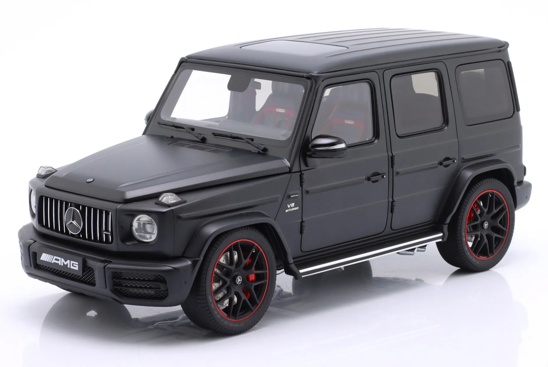 Mercedes-Benz AMG G63 Baujahr 2019 nightschwarz metallic 1:18 AUTOart
