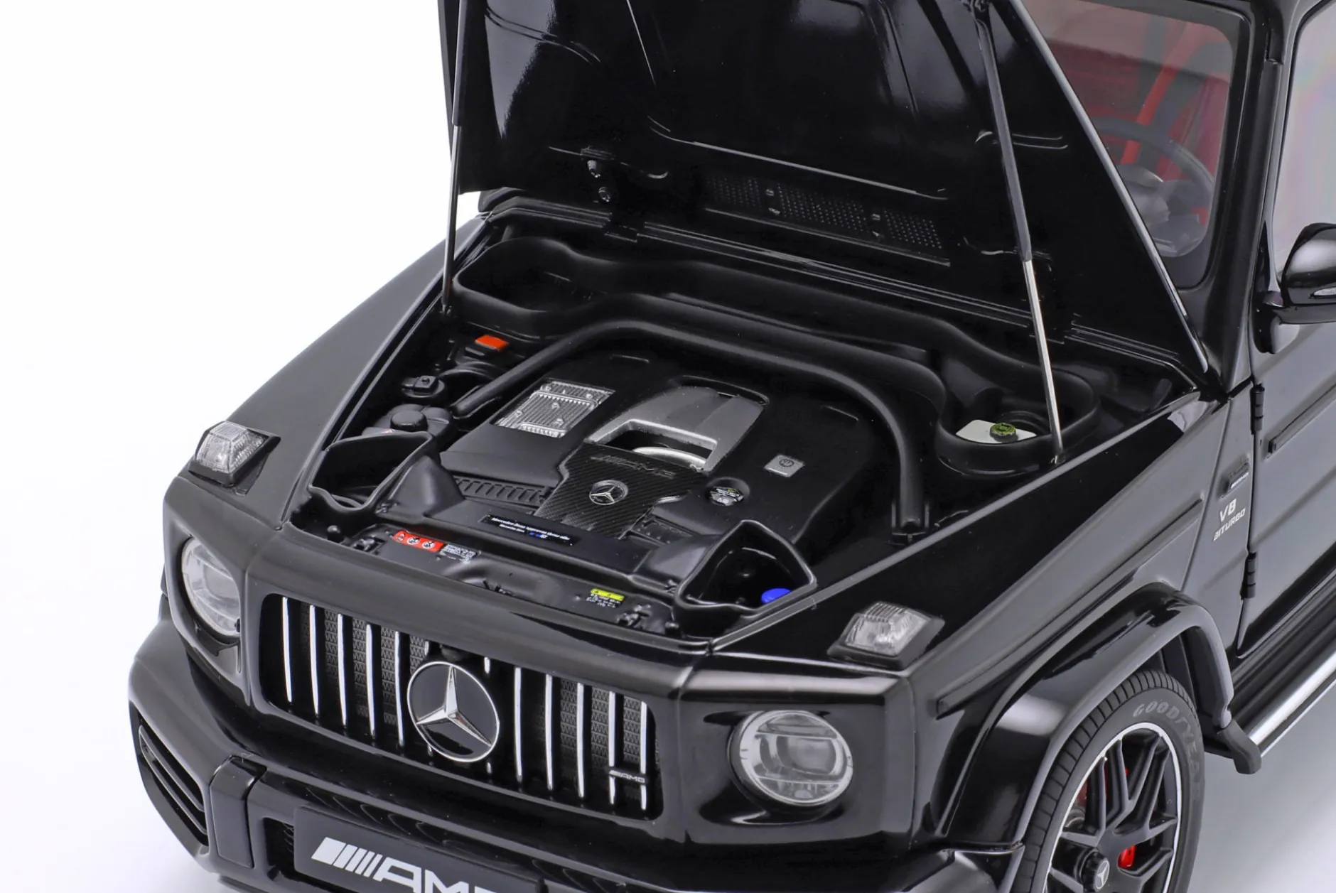 Mercedes-Benz AMG G63 Baujahr 2019 schwarz 1:18 AUTOart