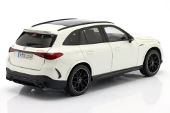 Mercedes-Benz AMG GLC 63 S E Performance opalithweiß 1:18 NZG