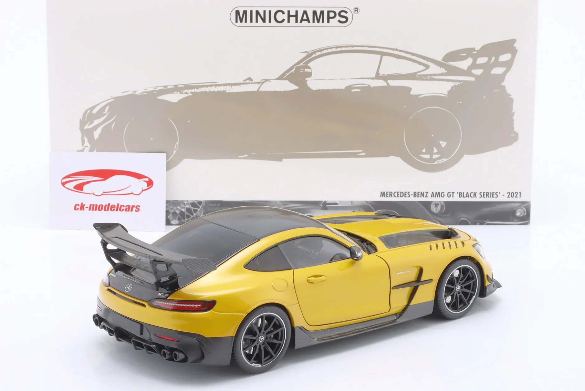 Mercedes-Benz AMG GT Black Series 2021 gelb metallic 1:18 Minichamps