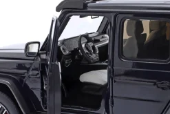 Mercedes-Benz AMG G63 (W463) 4x4 2022 dunkelblau 1:18 iScale