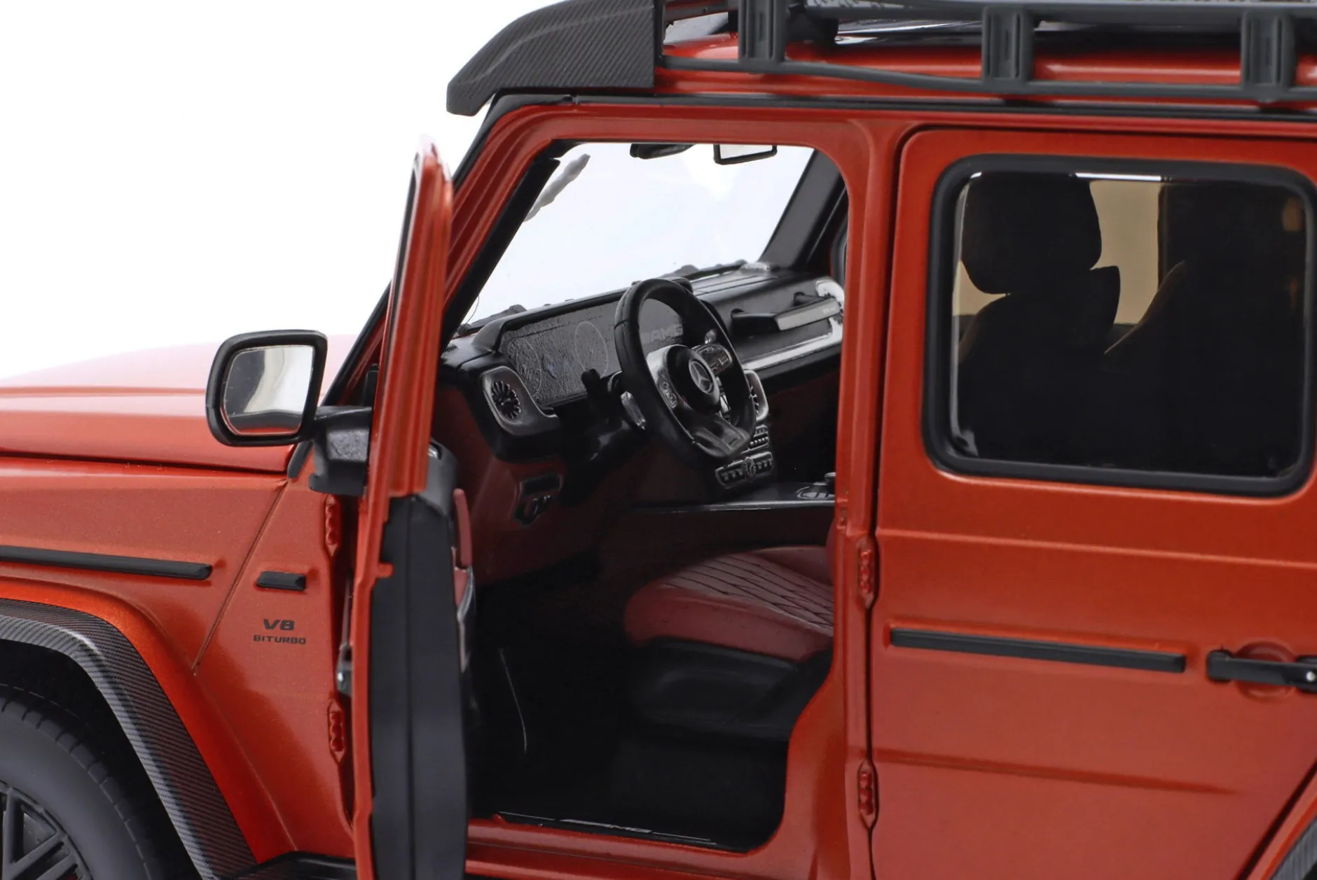 Mercedes-Benz AMG G63 (W463) 4x4 2022 kupferorange magno 1:18 iScale