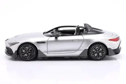 Mercedes-Benz AMG PureSpeed Baujahr 2025 silber metallic 1:18 NZG