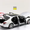 Mercedes-Benz AMG S 63 E Performance Baujahr 2022 hightechsilber 1:18 NZG
