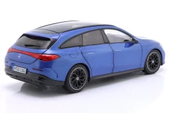 Mercedes-Benz CLA Shooting Brake EQ (X174) Baujahr 2025 blau metallic 1:18 NZG