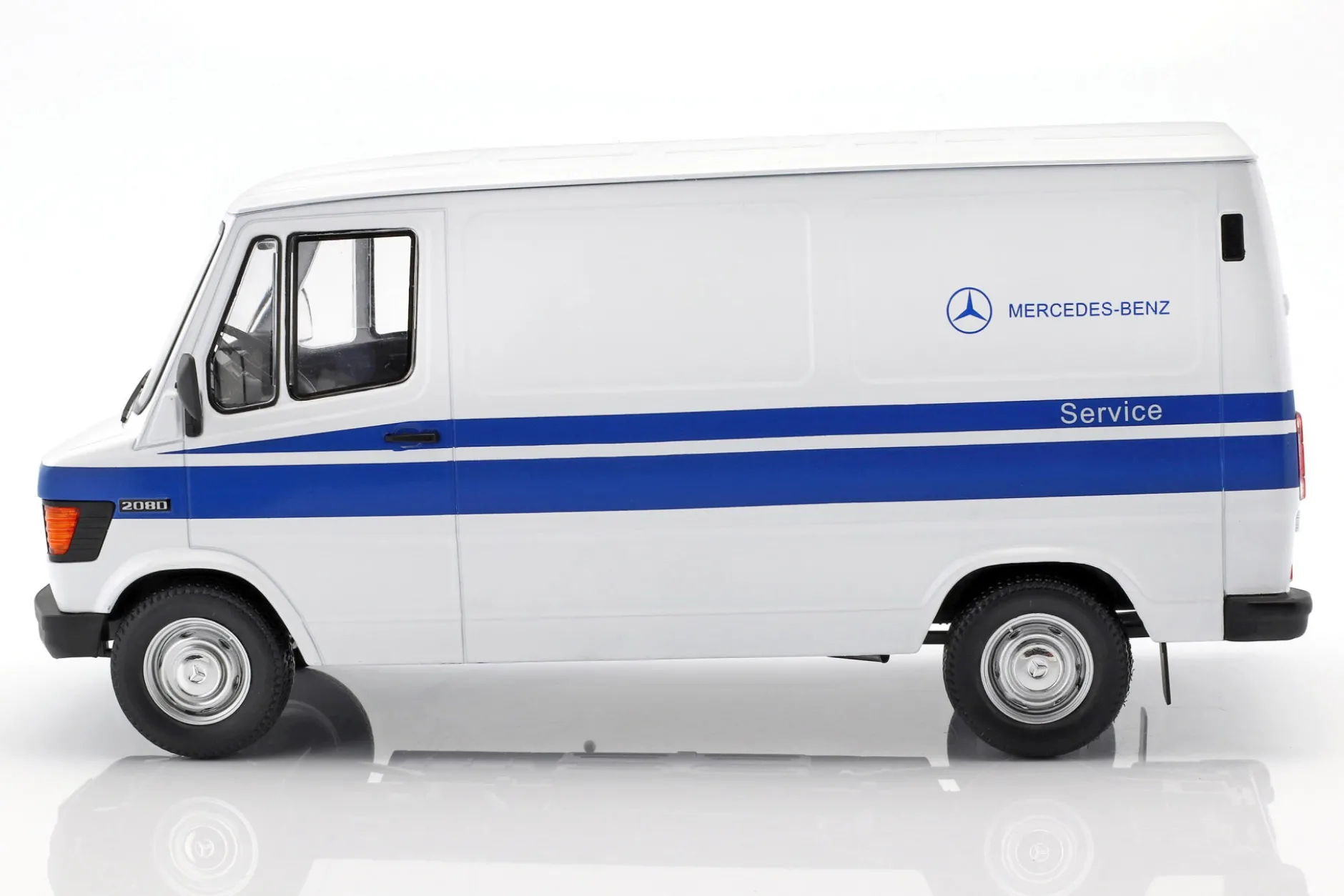Mercedes-Benz 208 D Kastenwagen Mercedes Service 1988 weiß / blau 1:18 KK-Scale