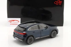 Mercedes-Benz EQA Baujahr 2021 denimblau metallic 1:18 NZG