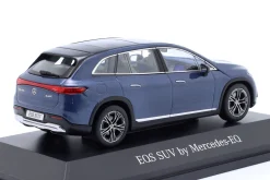 Mercedes-Benz EQS (X296) solidathblau 1:43 Spark