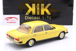 Mercedes-Benz 230E (W123) Limousine Baujahr 1975 gelb 1:18 KK-Scale