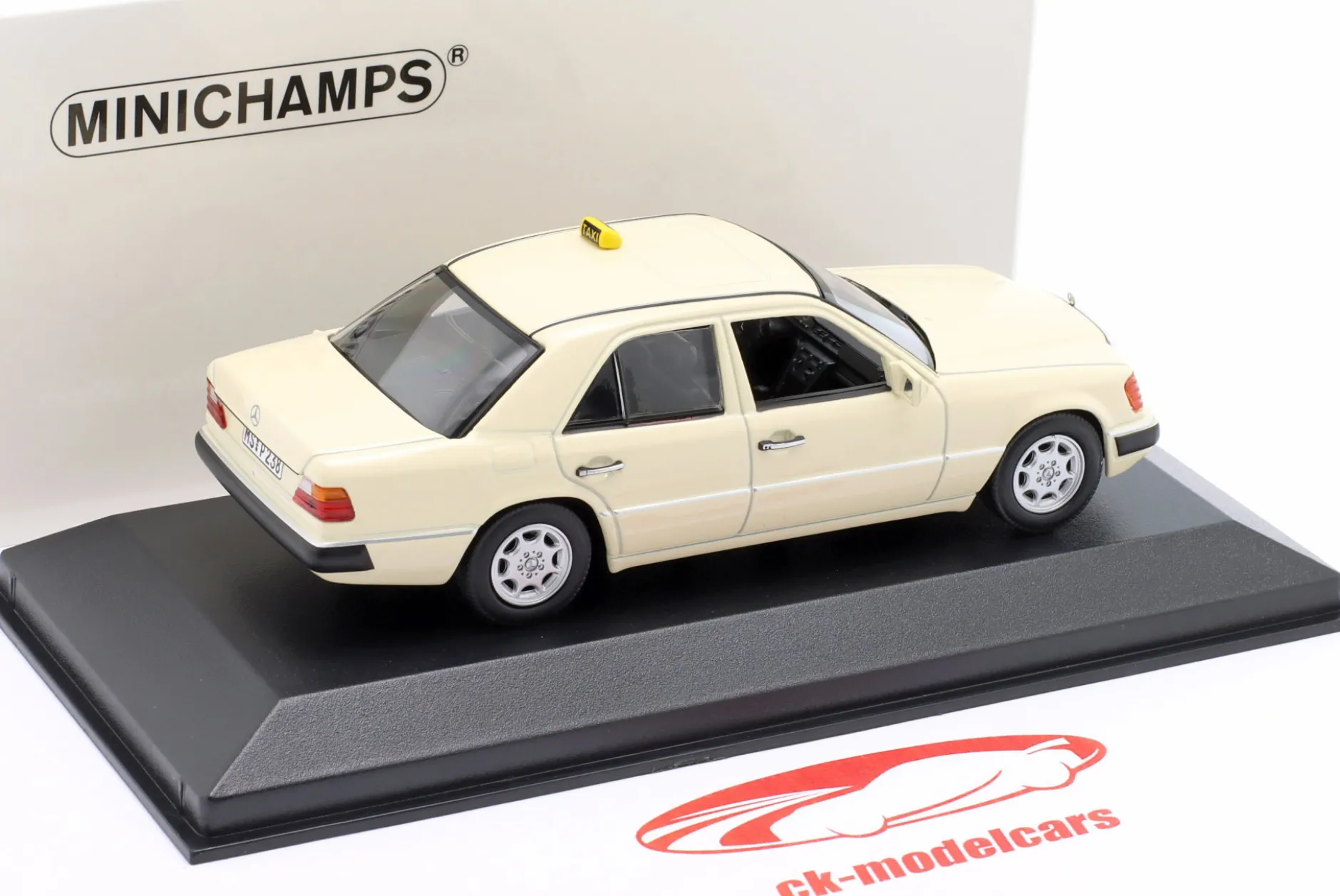 Mercedes-Benz 230E (W124) Taxi Baujahr 1990 Film: Tatort Münster 1:43 Minichamps