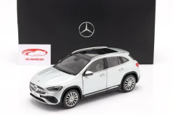 Mercedes-Benz GLA-Klasse (H247) Baujahr 2020 iridiumsilber 1:18 Z-Models