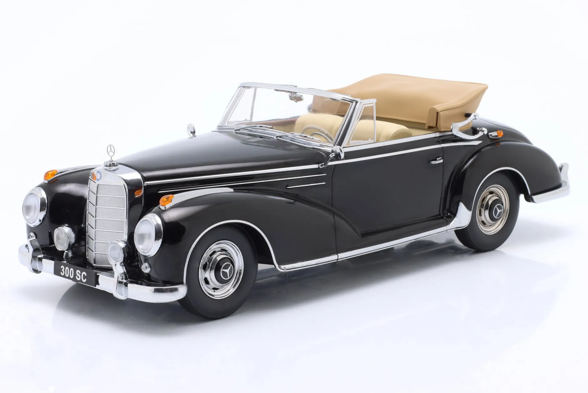Mercedes-Benz 300 SC Cabriolet offen (W188) Baujahr 1957 schwarz 1:18 KK-Scale