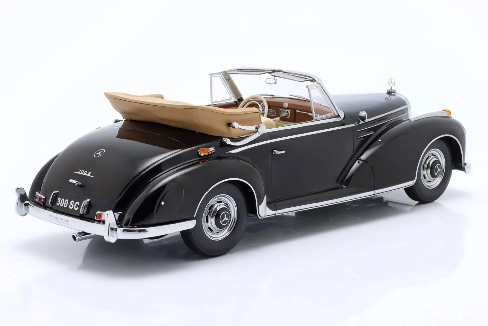 Mercedes-Benz 300 SC Cabriolet offen (W188) Baujahr 1957 schwarz 1:18 KK-Scale