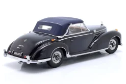 Mercedes-Benz 300 SC Cabriolet (W188) Softtop 1957 dunkelblau 1:18 KK-Scale