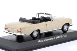 Mercedes-Benz 280 SE 3.5 (W111) Baujahr 1970 gold metallic 1:43 Minichamps