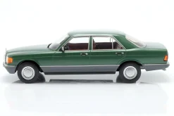 Mercedes-Benz S-Klasse (W126) Baujahr 1979 dunkelgrün metallic 1:18 ModelCarGroup