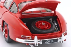 Mercedes-Benz 300 SL Coupe (W198) rot 1:18 Schuco