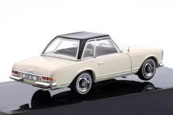 Mercedes-Benz 230 SL (W113) Hardtop Baujahr 1964 hellbeige / schwarz 1:43 Ixo