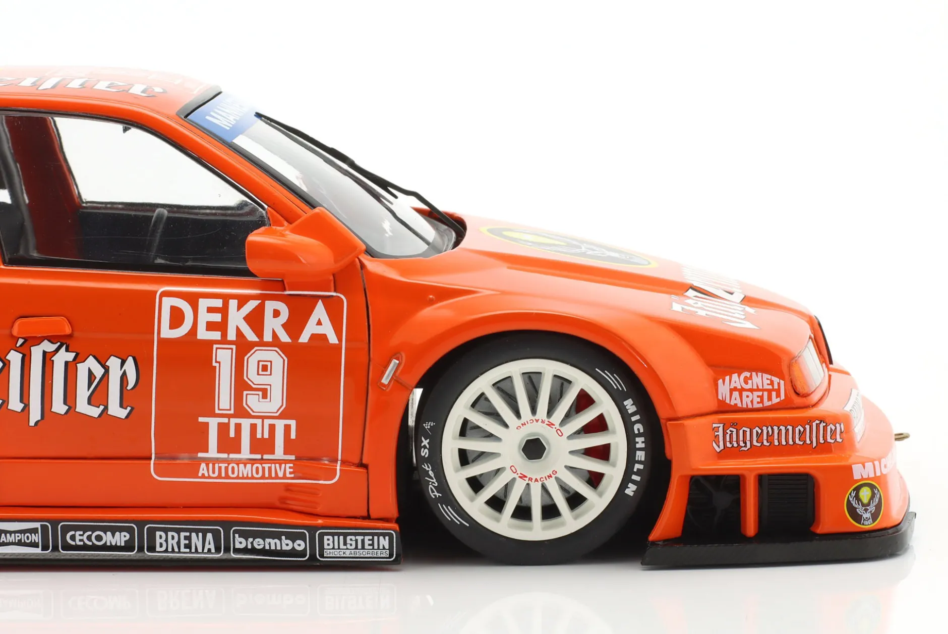 Michael Bartels #19 Alfa Romeo 155 V6 TI Jägermeister DTM / ITC 1995 1:18 WERK83