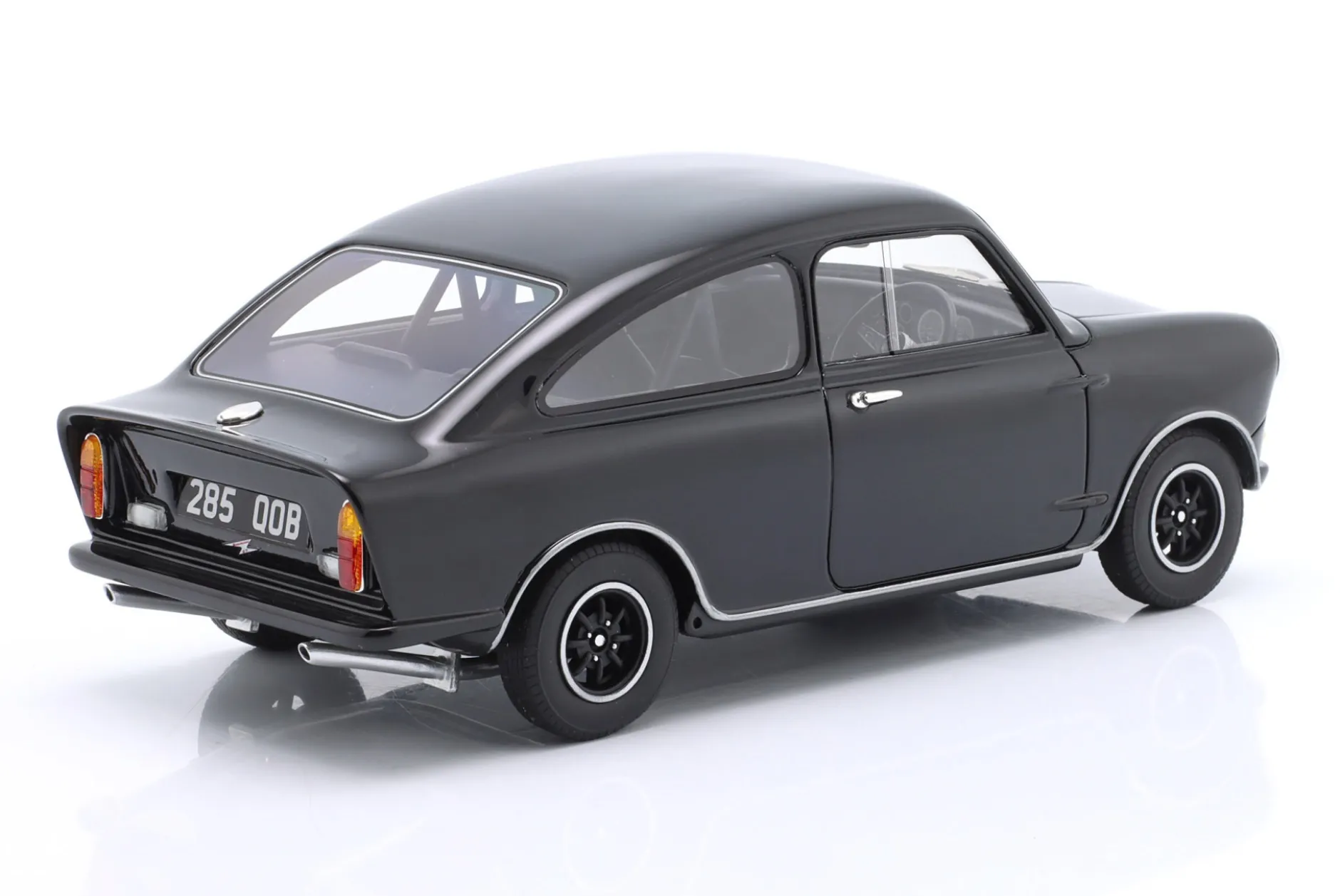Mini Broadspeed Baujahr 1966-1968 schwarz 1:18 Cult Scale