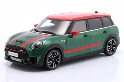 Mini Clubman (F54) JCW Baujahr 2021 britisch grün 1:18 OttOmobile