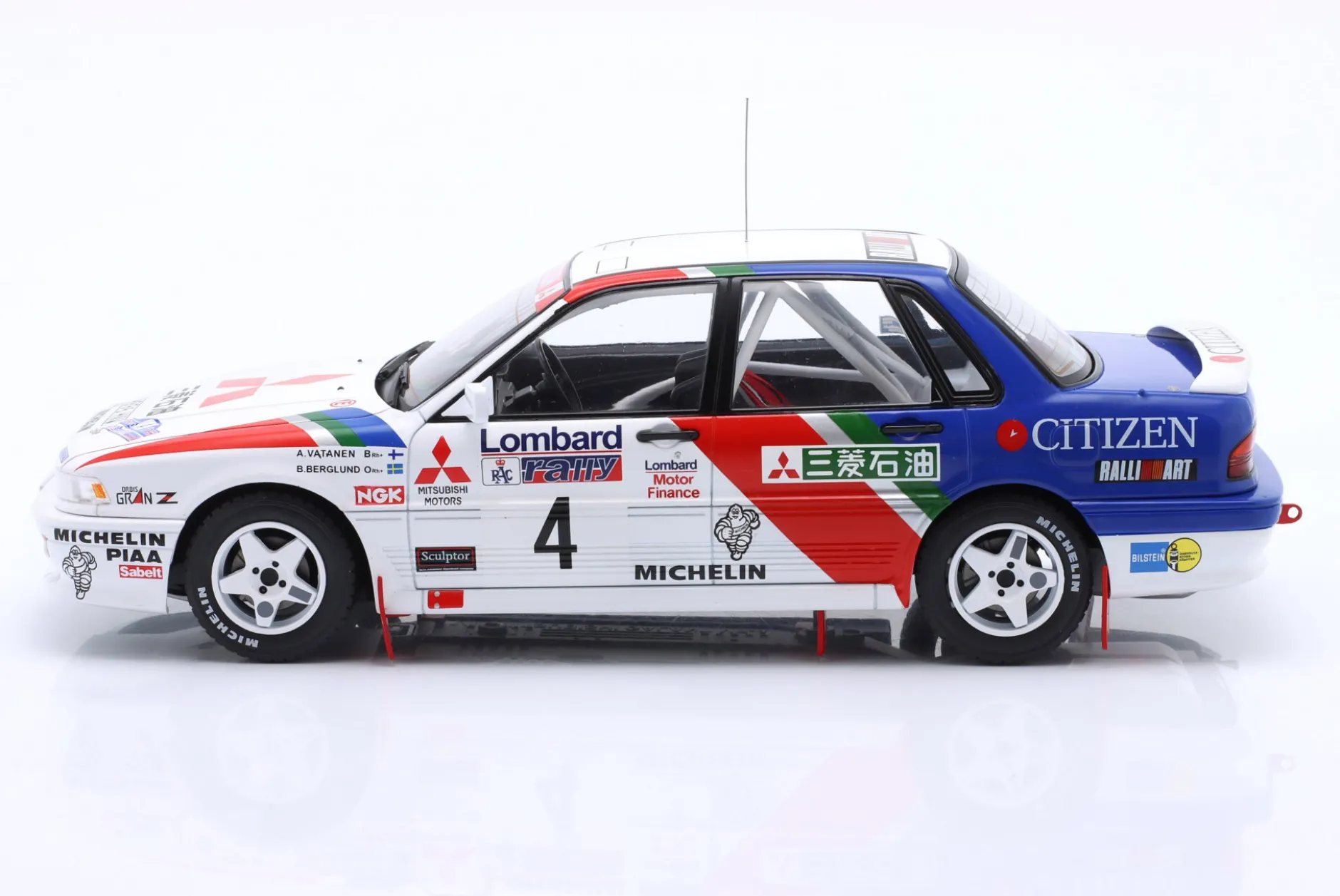Mitsubishi Galant VR-4 #4 RAC Rallye 1990 Vatanen, Berglund 1:18 Ixo