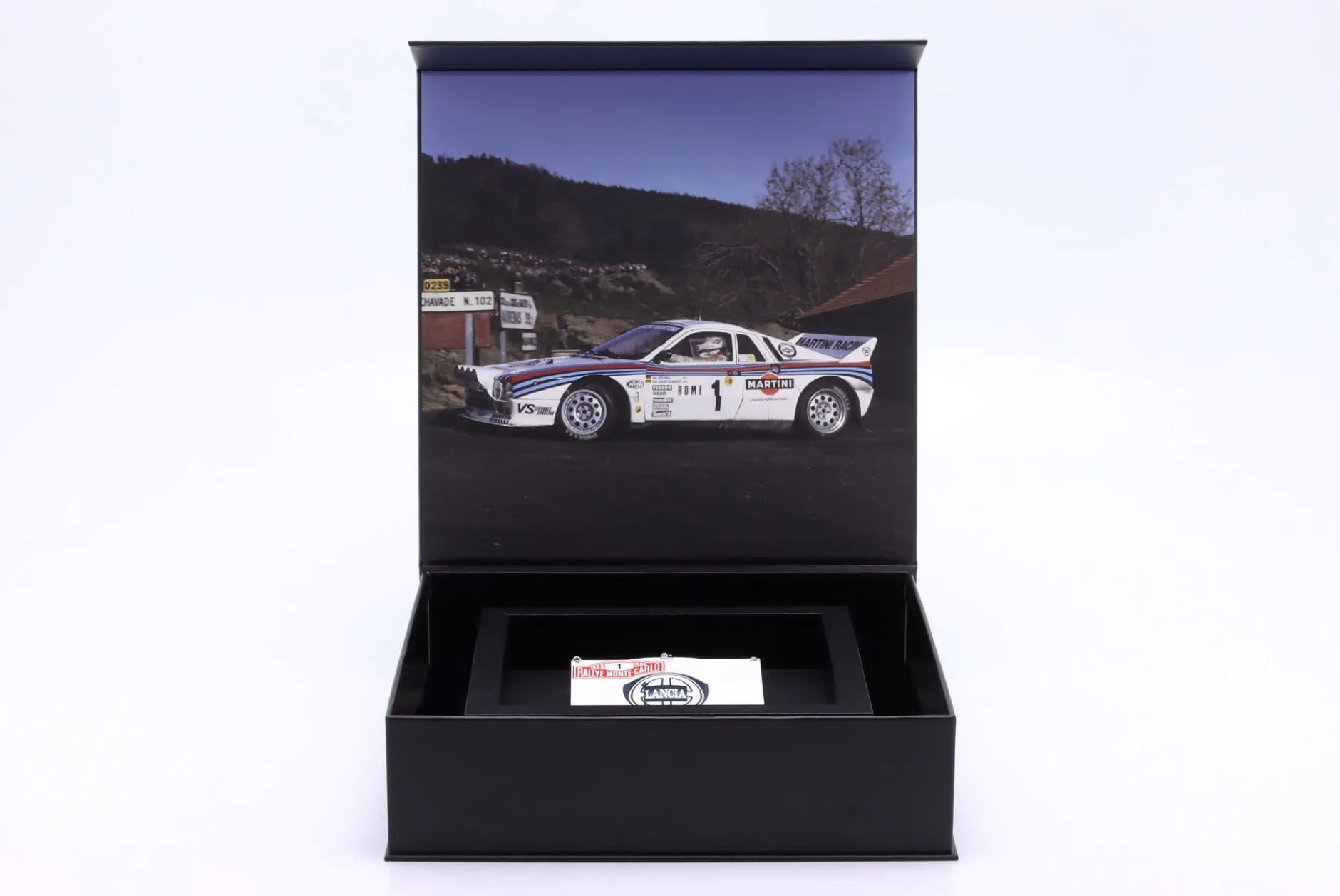 Motorhaube Lancia 037 #1 Sieger Rallye Monte Carlo 1983 Röhrl, Geistdörfer 1:8 WERK83