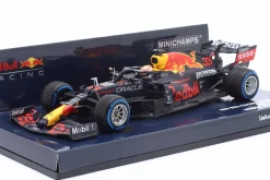 M. Verstappen Red Bull Racing RB16B #33 Sieger Spa Formel 1 Weltmeister 2021 1:43 Minichamps