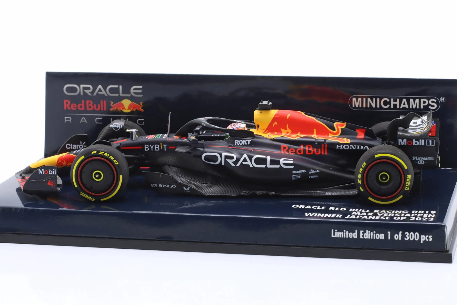 M. Verstappen Red Bull RB19 #1 Sieger Japan GP Formel 1 Weltmeister 2023 1:43 Minichamps