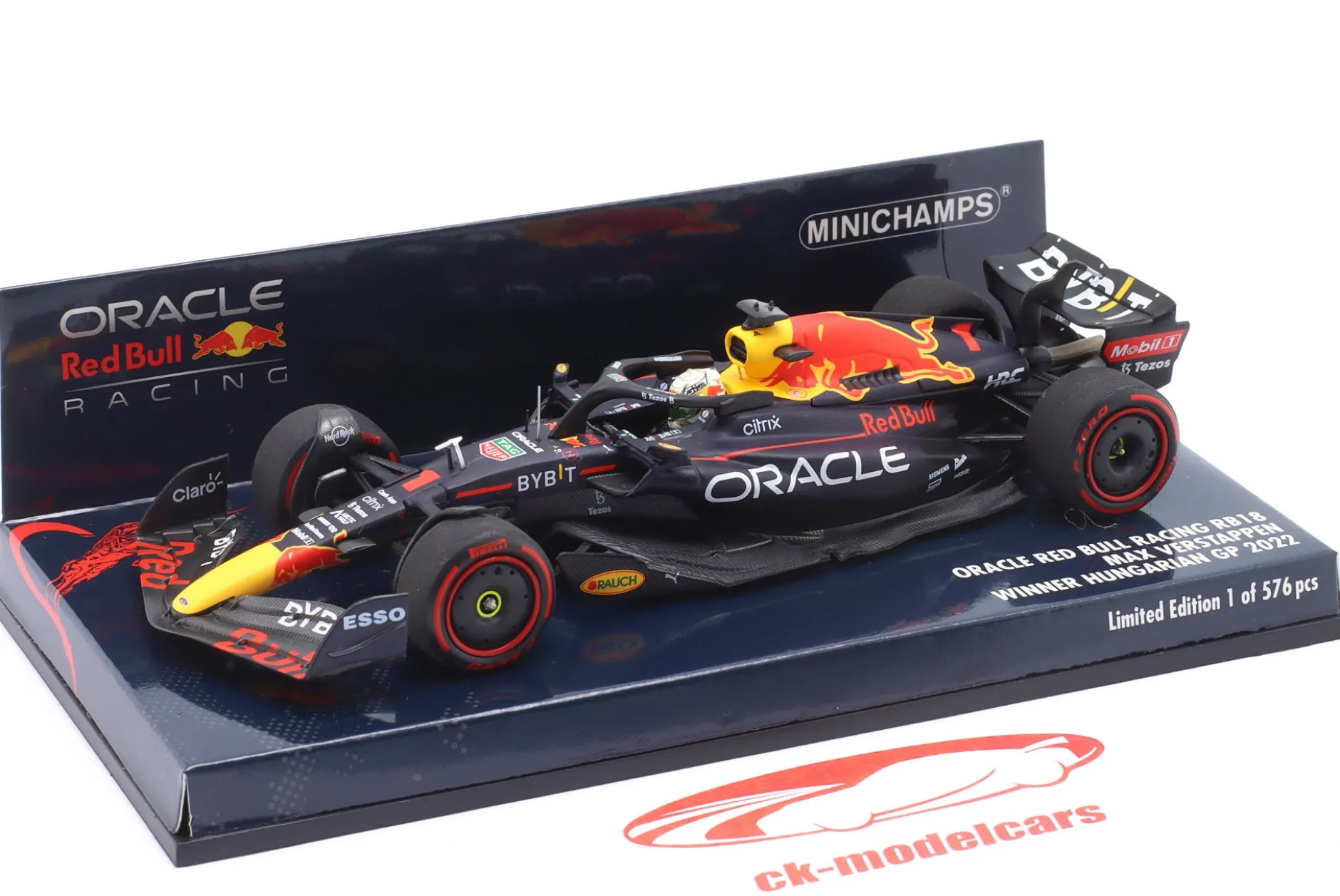 M. Verstappen Red Bull RB18 #1 Sieger Ungarn GP Formel 1 Weltmeister 2022 1:43 Minichamps