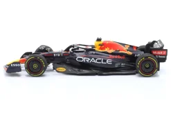 M. Verstappen Red Bull RB18 #1 Sieger Niederlande GP Formel 1 Weltmeister 2022 1:18 Minichamps